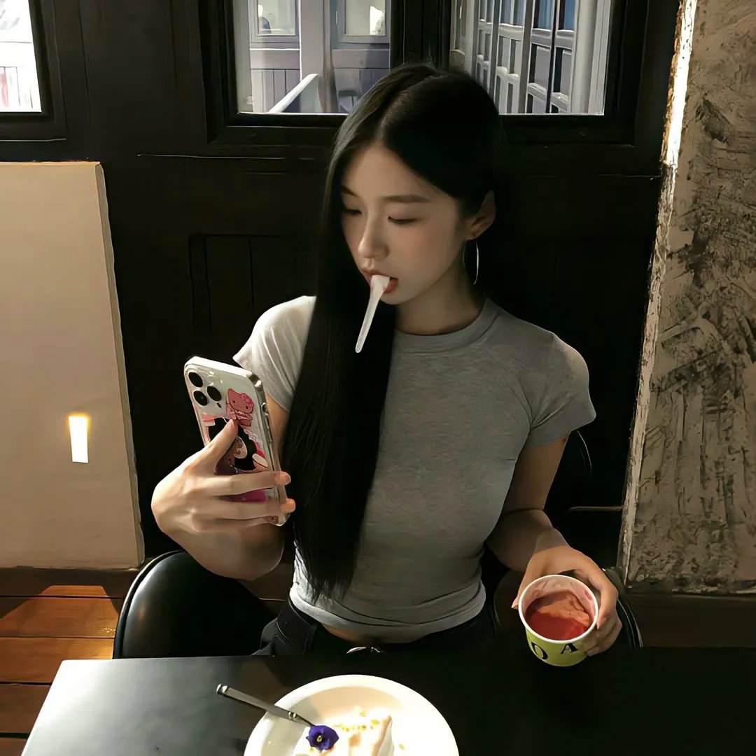 踏着波涛的少年